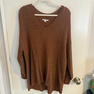 American Eagle Tan Pullover V-Neck Sweater